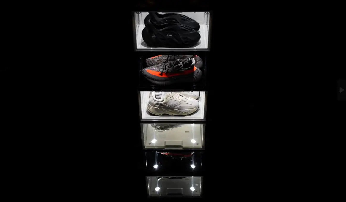 Sound activated sneaker boxes with LED lights